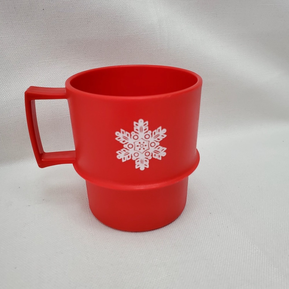 Vintage Tupperware Mug Red Snowflake ♡ Set Of 2 ♡ 1312-27 ♡ ADORABLE ♡ - Picture 2 of 11